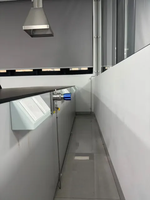 尔凡流体实验室集中供气系统项目实景 46